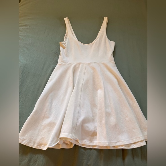 White dress with built in shorts!!! - Picture 3 of 5